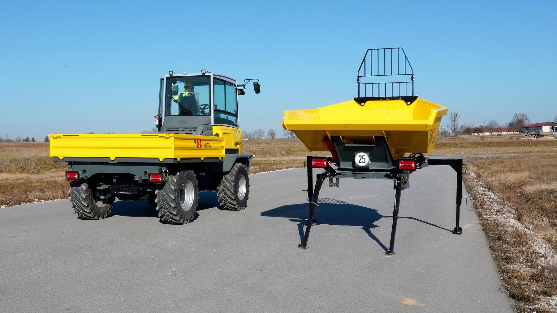 Wacker Neuson DV60 skip changing system